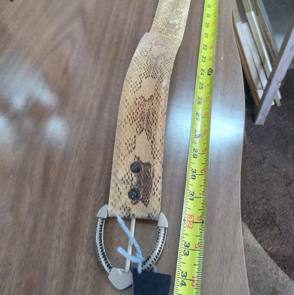 Vintage Snakeskin Vibora 28" waist belt